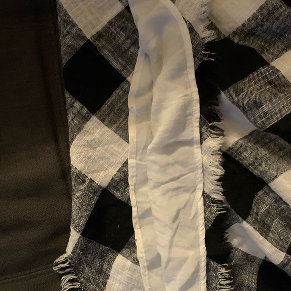 Black and White Checkered Sundress - Picture 8 of 9